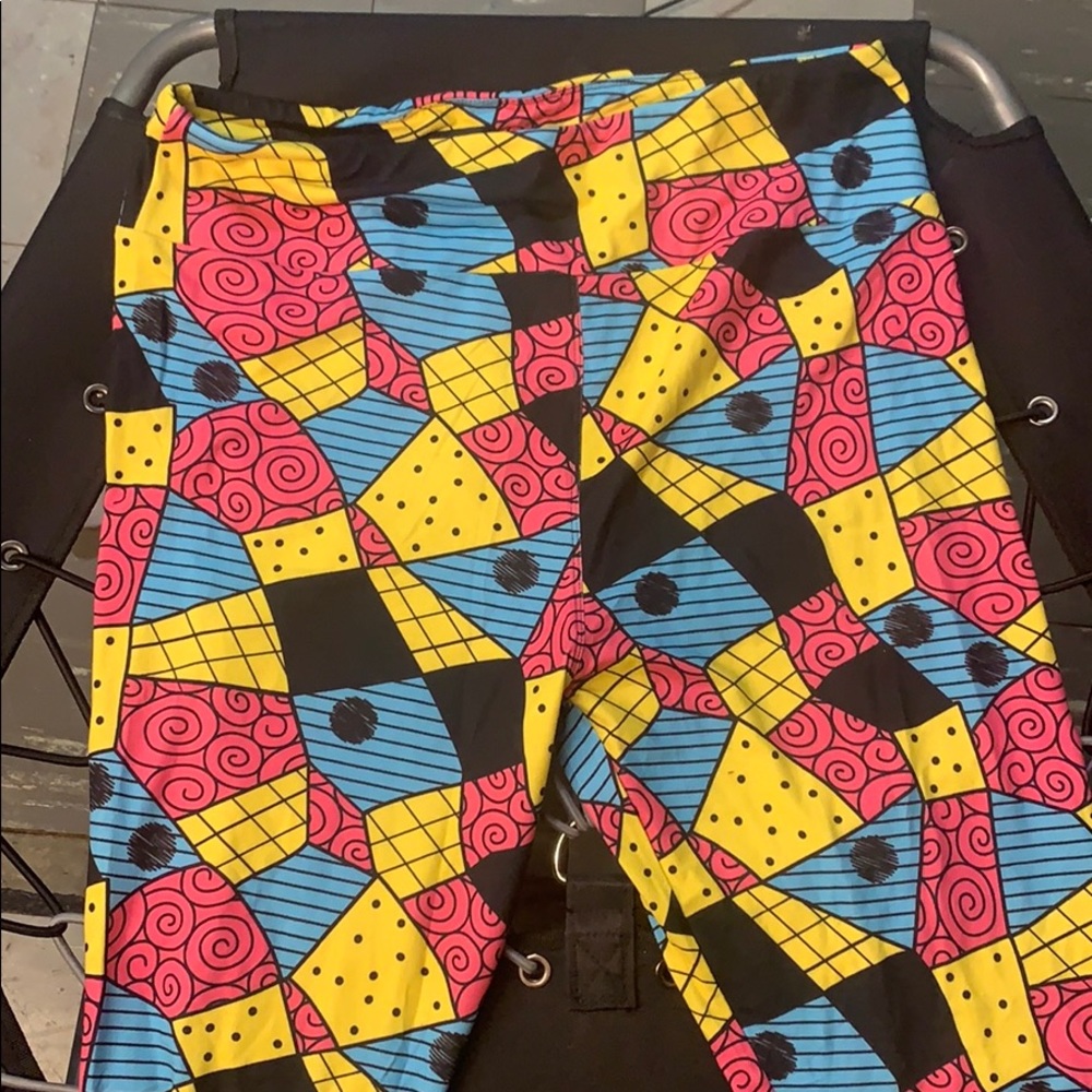 Leggings/ soft and comfy!!